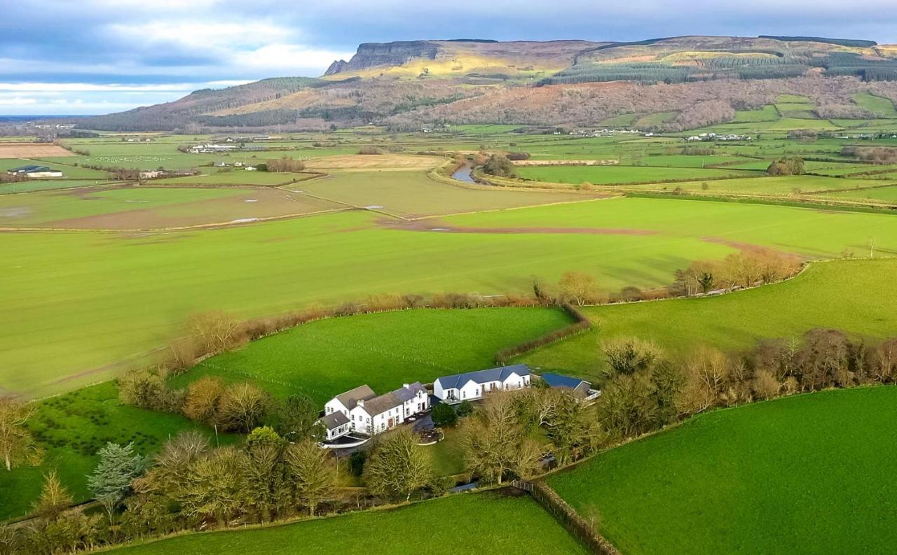 Willow House Bed & Breakfast And Orchard Studios Self Catering Limavady Dış mekan fotoğraf