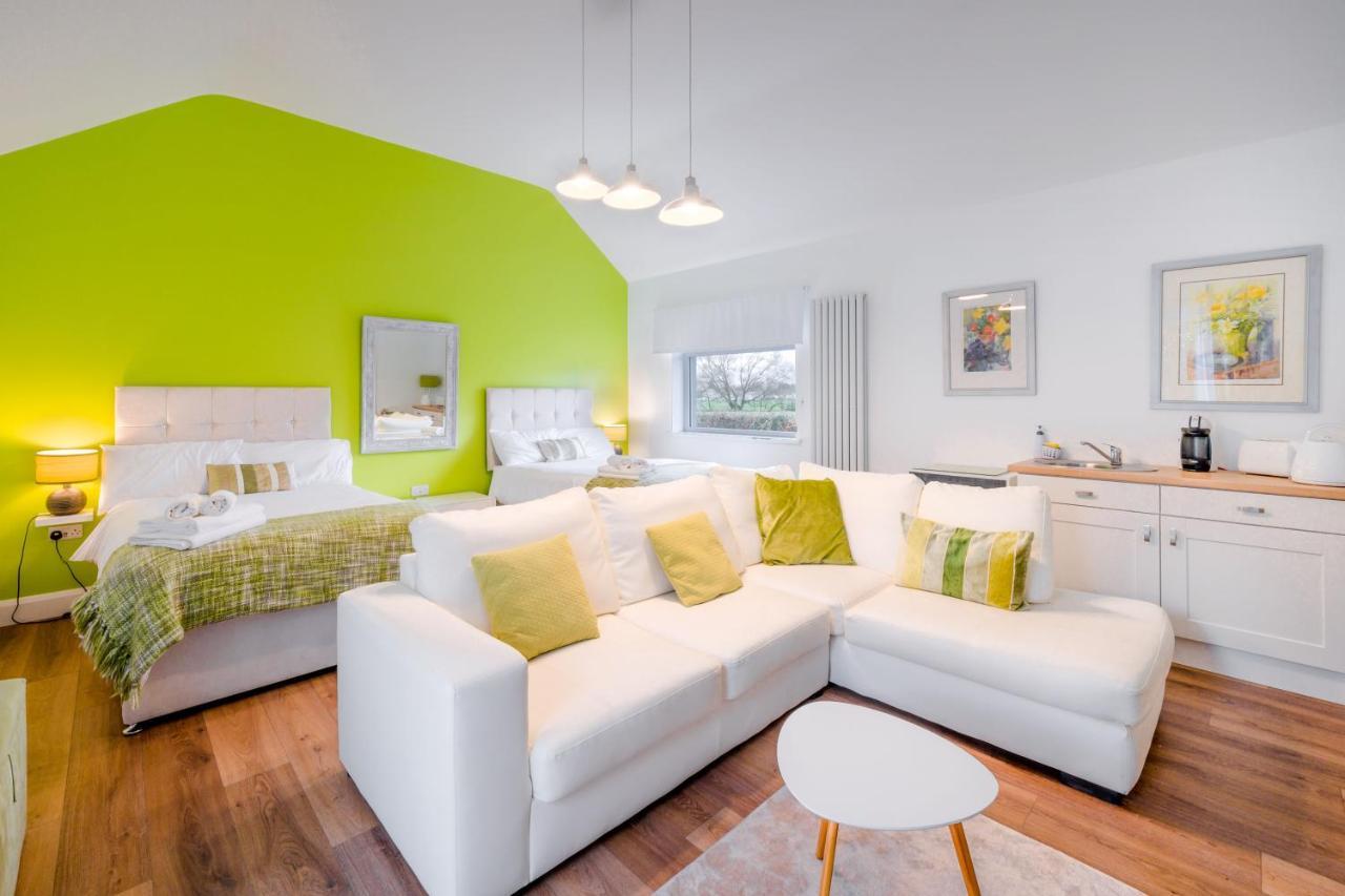 Willow House Bed & Breakfast And Orchard Studios Self Catering Limavady Dış mekan fotoğraf